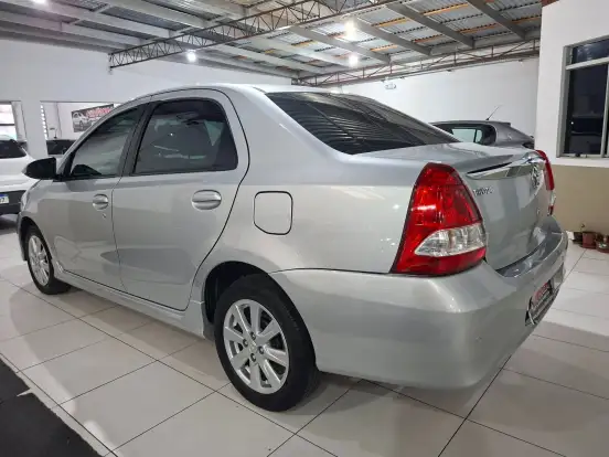 TOYOTA-ETIOS-1.5 XLS SEDAN 16V FLEX 4P AUTOMÁTICO TOYOTA-ETIOS-2018
