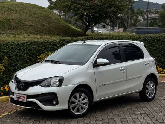 TOYOTA-ETIOS-1.5 X PLUS 16V FLEX 4P AUTOMÁTICO TOYOTA-ETIOS-2018