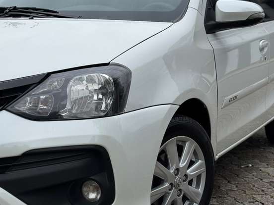 TOYOTA-ETIOS-1.5 X PLUS 16V FLEX 4P AUTOMÁTICO TOYOTA-ETIOS-2018