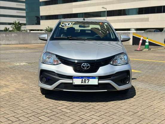 TOYOTA-ETIOS-1.5 X PLUS SEDAN 16V FLEX 4P AUTOMÁTICO TOYOTA-ETIOS-2019