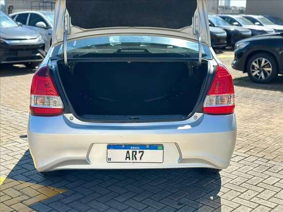 TOYOTA-ETIOS-1.5 X PLUS SEDAN 16V FLEX 4P AUTOMÁTICO TOYOTA-ETIOS-2019