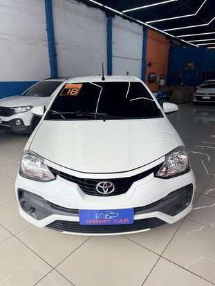 TOYOTA-ETIOS-2018