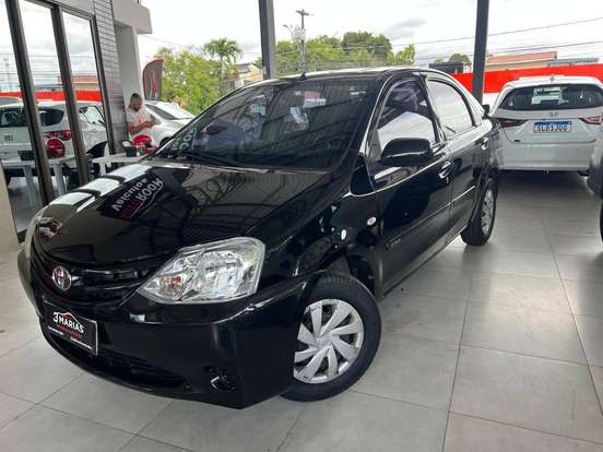 TOYOTA-ETIOS-2013