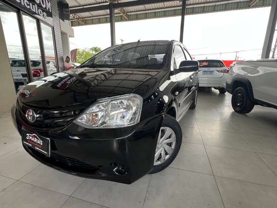 TOYOTA-ETIOS-1.5 XS SEDAN 16V FLEX 4P MANUAL TOYOTA-ETIOS-2013