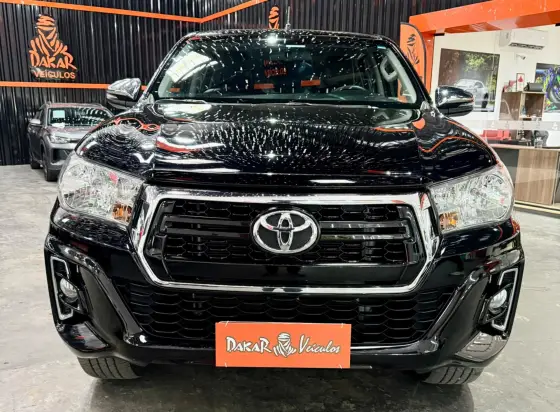 TOYOTA HILUX 2.7 SRV 4X2 CD 16V FLEX 4P AUTOMÁTICO