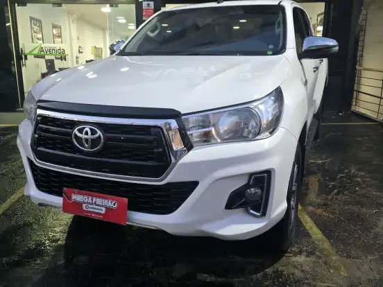 TOYOTA-HILUX-2.7 SRV 4X2 CD 16V FLEX 4P AUTOMÁTICO TOYOTA-HILUX-2019