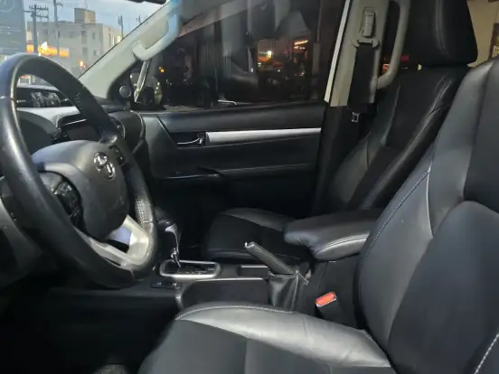 TOYOTA-HILUX-2.7 SRV 4X2 CD 16V FLEX 4P AUTOMÁTICO TOYOTA-HILUX-2019
