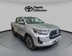 TOYOTA HILUX 2.8 D-4D TURBO DIESEL CD SRV 4X4 AUTOMÁTICO TOYOTA HILUX 2.8 D-4D TURBO DIESEL CD SRV 4X4 AUTOMÁTICO