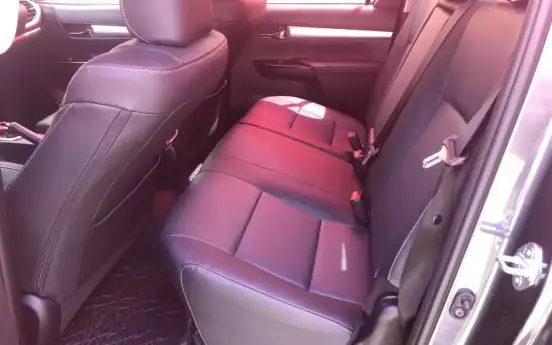 TOYOTA-HILUX-2026
