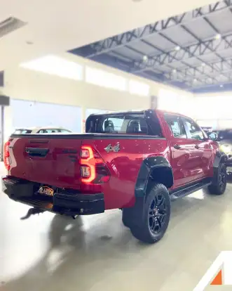 TOYOTA-HILUX-2024