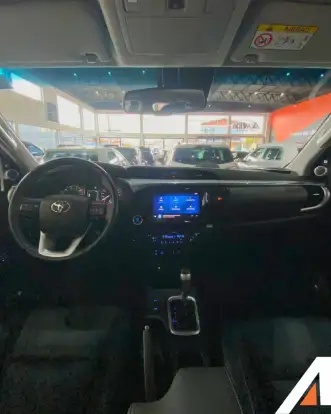 TOYOTA-HILUX-2024
