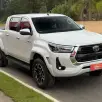 TOYOTA HILUX 2.8 D-4D TURBO DIESEL CD SRX PLUS 4X4 AUTOMÁTICO TOYOTA HILUX 2.8 D-4D TURBO DIESEL CD SRX PLUS 4X4 AUTOMÁTICO