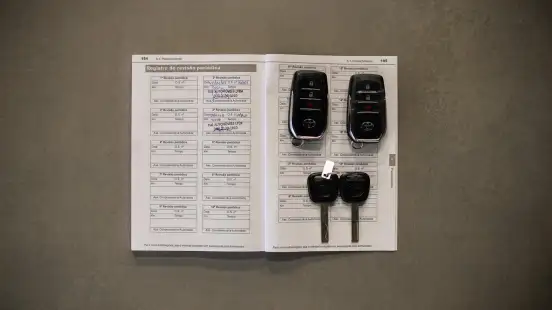 TOYOTA-HILUX-2024
