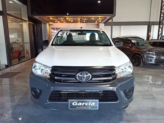 TOYOTA-HILUX-2.8 D-4D TURBO DIESEL CS 4X4 MANUAL TOYOTA-HILUX-2021