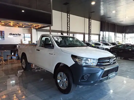 TOYOTA-HILUX-2.8 D-4D TURBO DIESEL CS 4X4 MANUAL TOYOTA-HILUX-2021