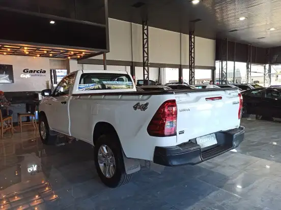 TOYOTA-HILUX-2.8 D-4D TURBO DIESEL CS 4X4 MANUAL TOYOTA-HILUX-2021