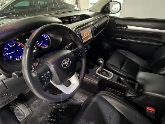 TOYOTA-HILUX-2.8 SRV 4X4 CD 16V DIESEL 4P AUTOMÁTICO TOYOTA-HILUX-2018
