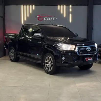 TOYOTA-HILUX-2020