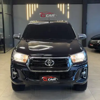 TOYOTA-HILUX-2020