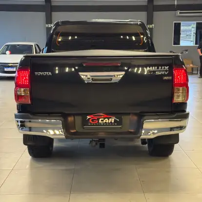 TOYOTA-HILUX-2020