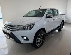 TOYOTA HILUX 2.8 SRX 4X4 CD 16V DIESEL 4P AUTOMÁTICO TOYOTA HILUX 2.8 SRX 4X4 CD 16V DIESEL 4P AUTOMÁTICO