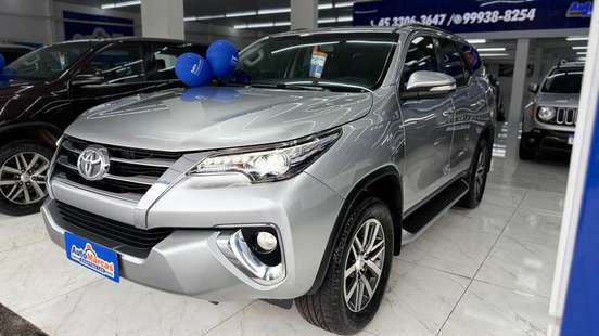 TOYOTA-HILUX-2.7 SR 4X2 CD 16V FLEX 4P AUTOMÁTICO TOYOTA-HILUX-2016