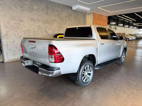 TOYOTA-HILUX-2.7 SR 4X2 CD 16V FLEX 4P AUTOMÁTICO TOYOTA-HILUX-2018
