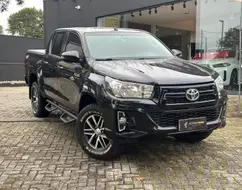 TOYOTA HILUX 2.7 SR 4X2 CD 16V FLEX 4P AUTOMÁTICO TOYOTA HILUX 2.7 SR 4X2 CD 16V FLEX 4P AUTOMÁTICO