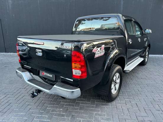 TOYOTA-HILUX-2.7 SR 4X2 CD 16V GASOLINA 4P MANUAL TOYOTA-HILUX-2009
