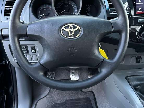 TOYOTA-HILUX-2.7 SR 4X2 CD 16V GASOLINA 4P MANUAL TOYOTA-HILUX-2009