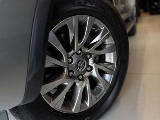 TOYOTA-HILUX-2.7 VVT-i FLEX CD SR 4X2 AUTOMÁTICO TOYOTA-HILUX-2021