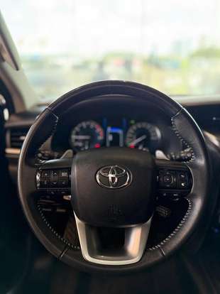 TOYOTA-HILUX-2.7 VVT-i FLEX CD SR 4X2 AUTOMÁTICO TOYOTA-HILUX-2021
