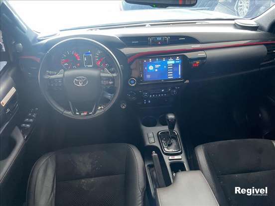 TOYOTA-HILUX-2.8 D-4D TURBO DIESEL CD GR-S 4X4 AUTOMÁTICO TOYOTA-HILUX-2024