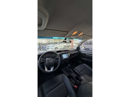 TOYOTA-HILUX-2.8 D-4D TURBO DIESEL CD POWER PACK 4X4 MANUAL TOYOTA-HILUX-2022