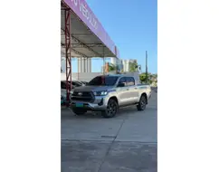 TOYOTA HILUX 2.8 D-4D TURBO DIESEL CD SR 4X4 AUTOMÁTICO TOYOTA HILUX 2.8 D-4D TURBO DIESEL CD SR 4X4 AUTOMÁTICO