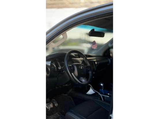 TOYOTA-HILUX-2024