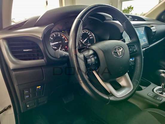 TOYOTA-HILUX-2025