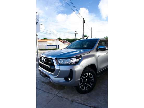 TOYOTA-HILUX-2.8 D-4D TURBO DIESEL CD SRV 4X4 AUTOMÁTICO TOYOTA-HILUX-2021