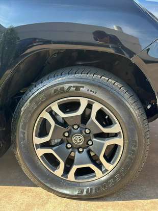 TOYOTA-HILUX-2022