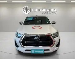 TOYOTA HILUX 2.8 D-4D TURBO DIESEL CD SRX 4X4 AUTOMÁTICO TOYOTA HILUX 2.8 D-4D TURBO DIESEL CD SRX 4X4 AUTOMÁTICO