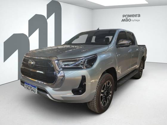 TOYOTA HILUX 2.8 D-4D TURBO DIESEL CD SRX 4X4 AUTOMÁTICO