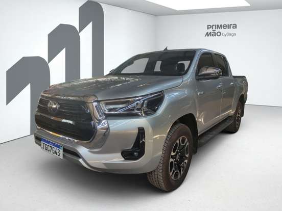 TOYOTA-HILUX-2.8 D-4D TURBO DIESEL CD SRX 4X4 AUTOMÁTICO TOYOTA-HILUX-2025