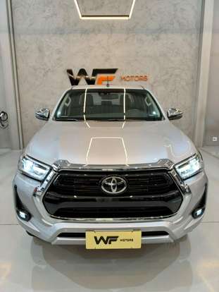TOYOTA-HILUX-2020