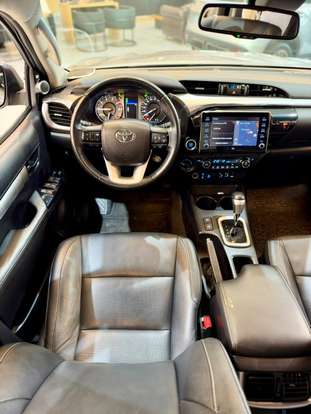 TOYOTA-HILUX-2020