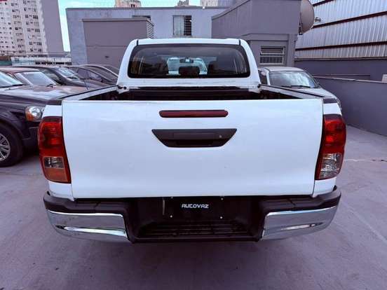 TOYOTA-HILUX-2.8 POWER PACK 4X4 CD 16V DIESEL 4P MANUAL TOYOTA-HILUX-2019