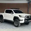 TOYOTA HILUX 2.8 SR 4X4 CD 16V DIESEL 4P AUTOMÁTICO TOYOTA HILUX 2.8 SR 4X4 CD 16V DIESEL 4P AUTOMÁTICO