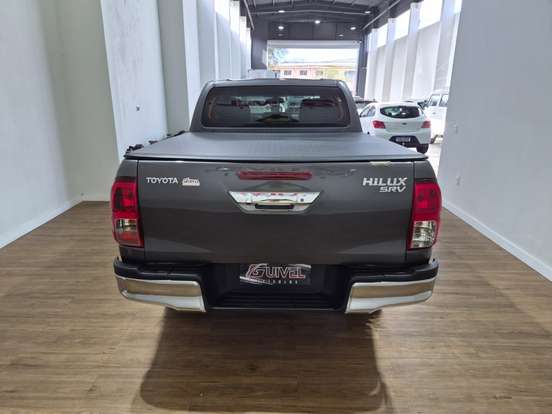 TOYOTA-HILUX-2.8 SR CHALLENGE 4X4 CD 16V DIESEL 4P AUTOMÁTICO TOYOTA-HILUX-2017