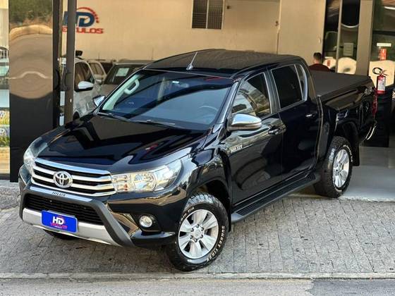 TOYOTA HILUX 2.8 SRV 4X4 CD 16V DIESEL 4P AUTOMÁTICO