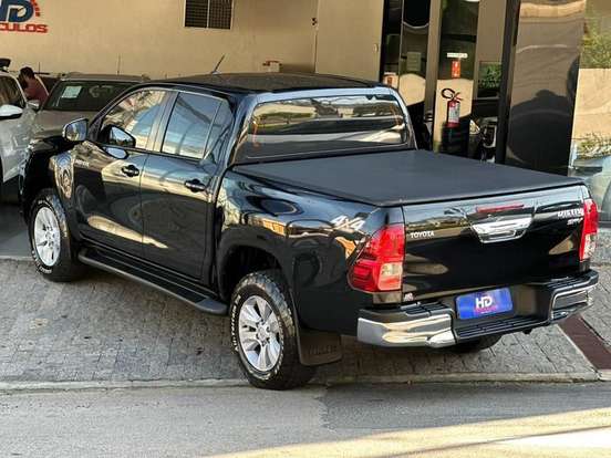 TOYOTA-HILUX-2.8 SRV 4X4 CD 16V DIESEL 4P AUTOMÁTICO TOYOTA-HILUX-2017