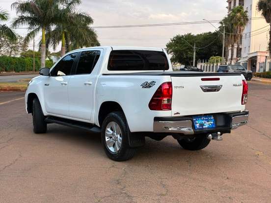 TOYOTA-HILUX-2.8 SRV 4X4 CD 16V DIESEL 4P AUTOMÁTICO TOYOTA-HILUX-2019